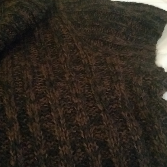 Cowl neck Sweater dress - Picture 5 of 5